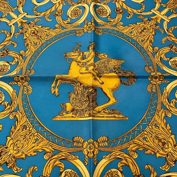 HERMES NAVY MULTI LES TUILERIES PRINT SQUARE SILK TWILL SCARF - Picture 7 of 10